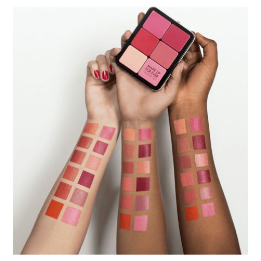 باليت احمر الخدود ألترا إتش دي - من ميك اب فور ايفر