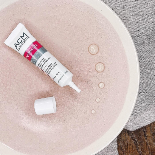 جل محيط العين مفعول ثلاثي من - أي سي إم