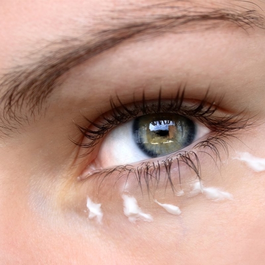 جل محيط العين مفعول ثلاثي من - أي سي إم