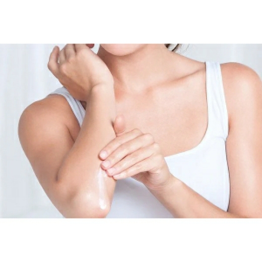 كريم مرطب معا 30% يوريا  للاماكن الخشنة الركب والاكواع - من يوسرين