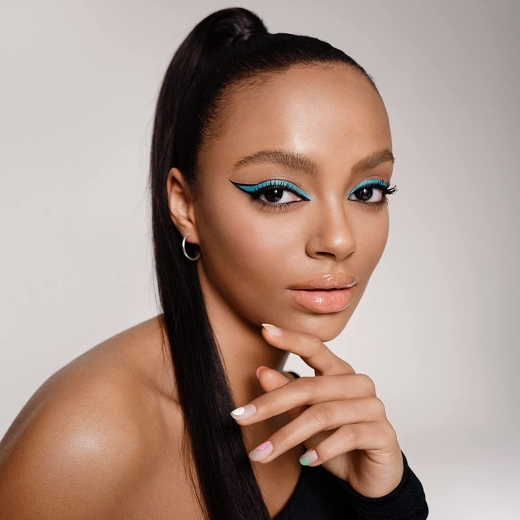 كحل جل كريمي أي إم سي 77 - من انجلوت