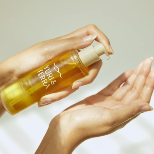 زيت المورينجا الطبيعي معصور على البارد-  من يوري آند تيرا