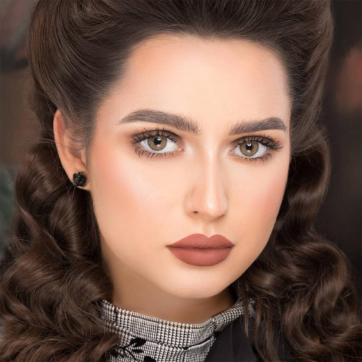 عدسات تستخدم لمدة شهر لا هازل - من ناتشورال