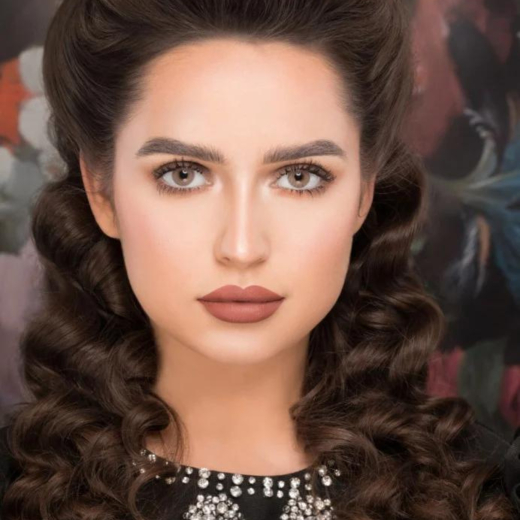 عدسات تستخدم لمدة شهر لا لوليت - من ناتشورال