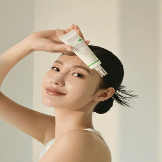 واقي شمس مضاد للبقع والتصبغات مناسب لكل انوع البشرة -  من أكسيس - واي